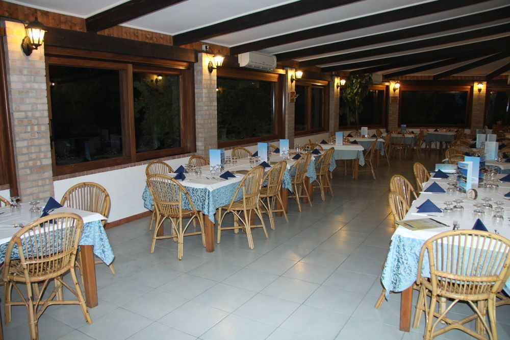 Villaggio Marinella Direttamente Sul Mare Isola Di Capo Rizzuto Exterior foto